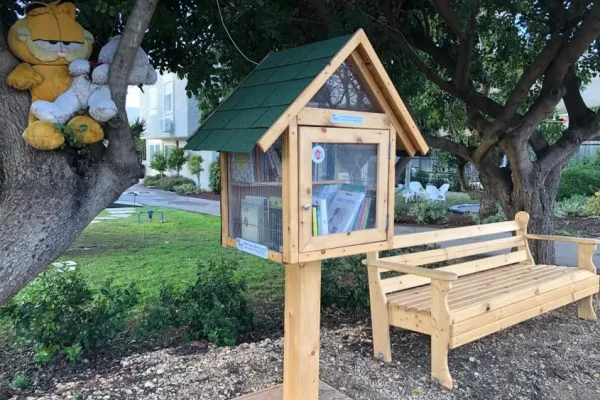 Free Biblioteca