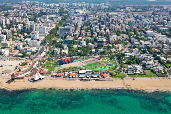 nahariya city